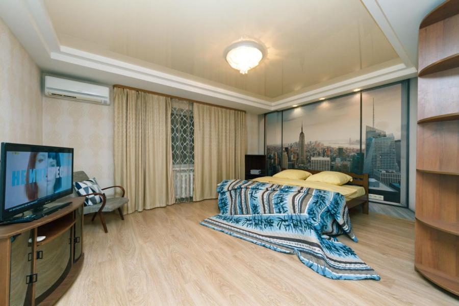 Hotrent Pechersk Lesy 20/22 Kyiv Exterior photo